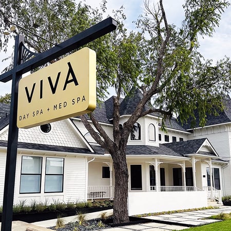Exterior of Viva Day Spa + Med Spa in Round Rock, located near downtown on S. Mays Street.